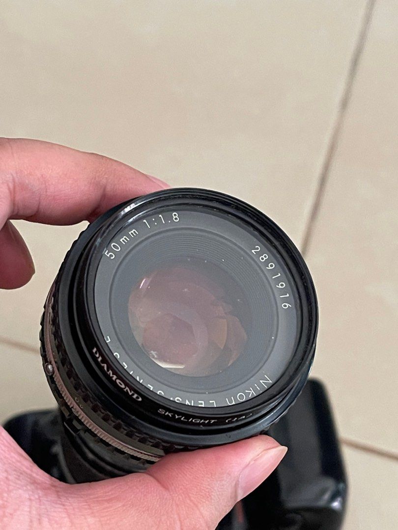 Nikon 50mm 1.8 (Category: Lens & Kits) located in Taguig. Submitted by pokwen (Listing ID 1384397326, Image 3). Description: Meet up only cash only Uptown mall food court.