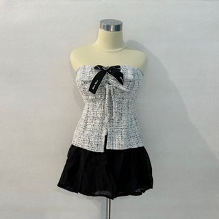 (Kategori: ) berada di . Dikirim oleh akirawardrobe (ID iklan 1384262071, Gambar 1). Deskripsi: .