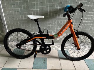 （分類：）位於 。 由 ccjcacac 提交（商品編號 1384331481，圖片 1）。簡介： 。