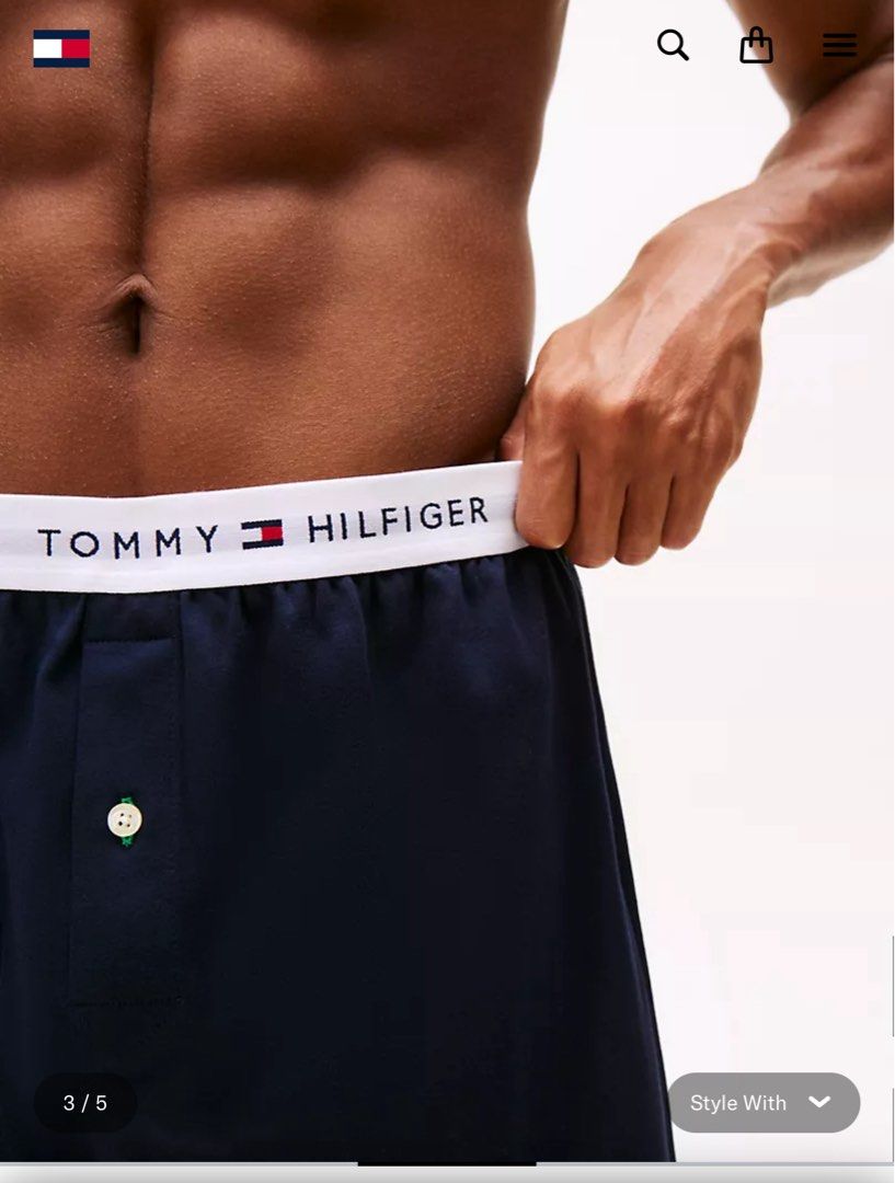 Original Tommy Hilfiger Cotton Classics Boxer (Category: Underwear) located in Muntinlupa City. Submitted by 88michsy (Listing ID 1384326211, Image 2). Description: Signature elastic logo waistband. Functional, convenient fly opening. Fit Regular Fit. Composition 100% cotton. 250 each Buy 3 take 1. Free Excellent used condition Di pa bacon.