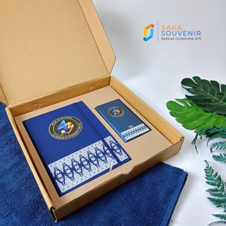 (Kategori: ) berada di . Dikirim oleh souvenirka48691 (ID iklan 1384245549, Gambar 1). Deskripsi: .