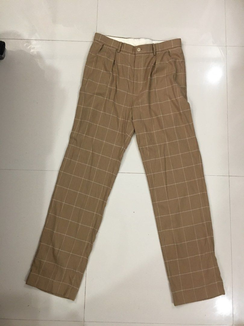 RALPH LAUREN GOLF PLEATED PANTS (Category: Trousers) located in Manila. Submitted by spectrefinds (Listing ID 1384289552, Image 1). Description: BRAND NEW DEAD STOCK REMOVED TAGS KASE NILABHAN 32X45 .