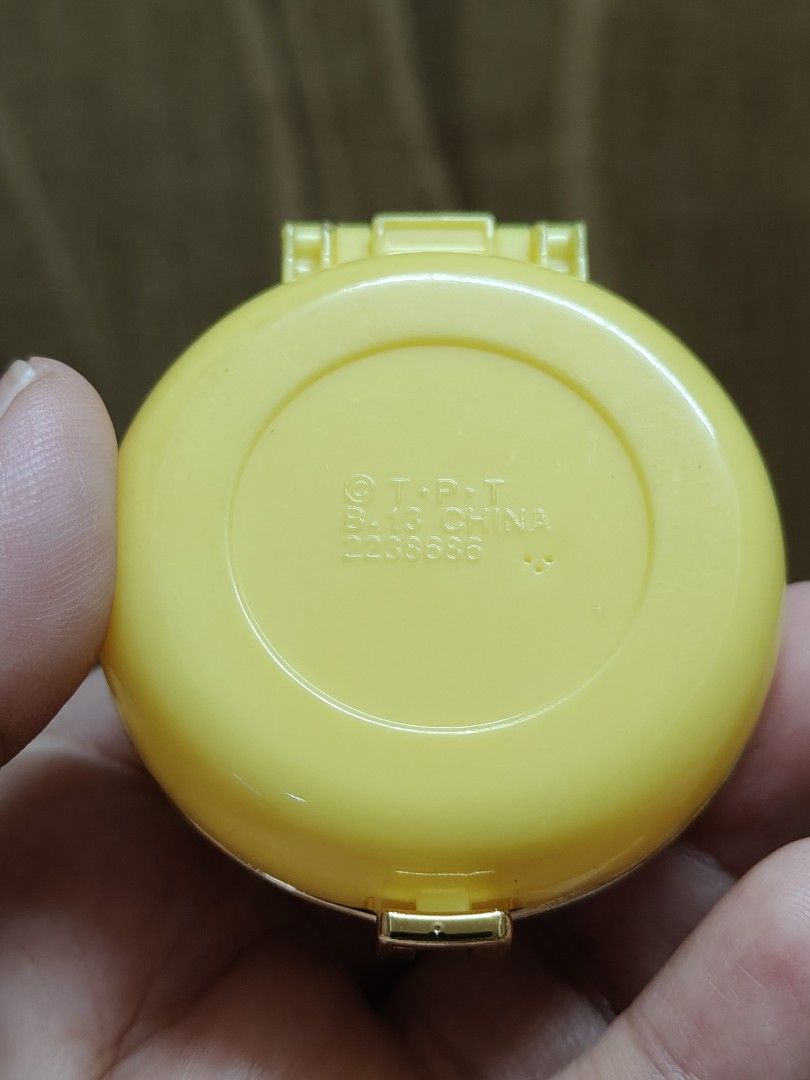 rare Sailor Moon Mini Compact Mirror (Category: Mirrors) located in Santa Rosa. Submitted by mmps249.1 (Listing ID 1384345306, Image 3). Description: Crossposted Mine now, pay now shipping courier: JRS only Gcash payment upon order No reservations.