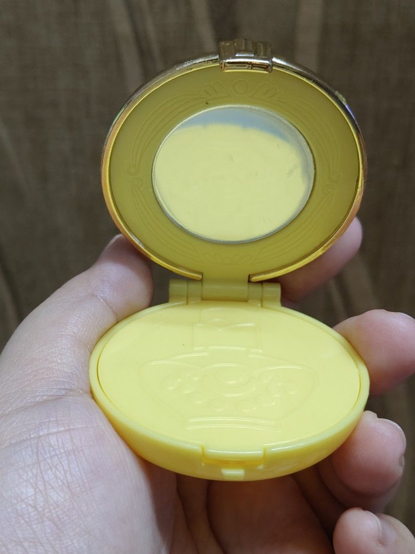 rare Sailor Moon Mini Compact Mirror (Category: Mirrors) located in Santa Rosa. Submitted by mmps249.1 (Listing ID 1384345306, Image 2). Description: Crossposted Mine now, pay now shipping courier: JRS only Gcash payment upon order No reservations.