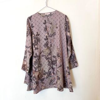 (Kategori: ) berada di . Dikirim oleh jsminepreloved (ID iklan 1384263361, Gambar 1). Deskripsi: .