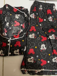 (Kategori: ) berada di . Dikirim oleh preloved.by.chikaa (ID iklan 1384345661, Gambar 1). Deskripsi: .