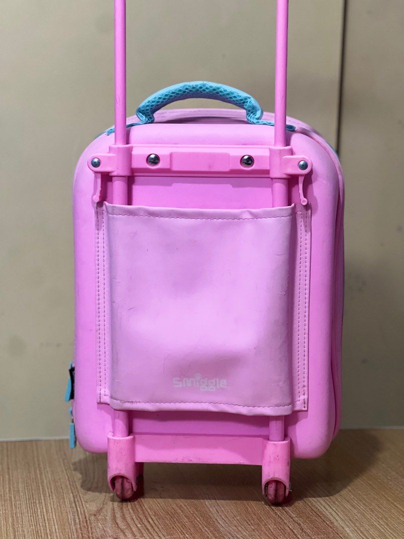 Smiggle Teeny Tiny Hardtop Trolley (Category: Announcements) located in Catbalogan. Submitted by declutterfind (Listing ID 1384268222, Image 2). Description: Unnoticeable flaw nsa ilalim. .