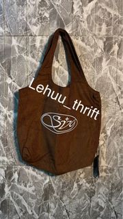 (Category: ) located in . Submitted by lehuuthrift (Listing ID 1384379017, Image 1). Description: .