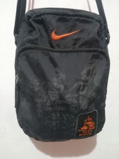 (Kategori: ) berada di . Dikirim oleh priandi66 (ID iklan 1384307067, Gambar 1). Deskripsi: .