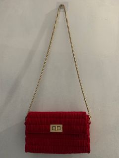 (Kategori: ) berada di . Dikirim oleh faryaa (ID iklan 1384343317, Gambar 1). Deskripsi: .