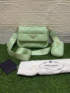(Kategori: ) berada di . Dikirim oleh raisaapreloved (ID iklan 1384360641, Gambar 1). Deskripsi: .