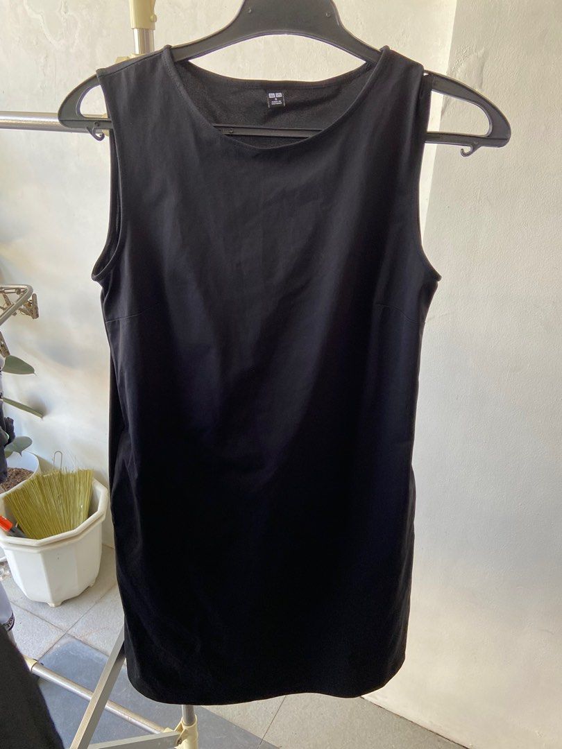 Uniqlo Black Dress (Category: Dresses) located in Manila. Submitted by declutteringacc55090 (Listing ID 1384292454, Image 1). Description: Condition: 10/10 RFS: Decluttering ‼️ITEM IS LAST PRICE .