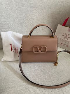 （分類：）位於 。 由 lavienrose_la 提交（商品編號 1384314207，圖片 1）。簡介： 。