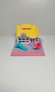 (Category: ) located in . Submitted by chikipupu (Listing ID 1384399004, Image 1). Description: .