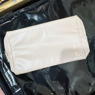 由 leelah98 (刊登 ID 1384288072，圖片 1) 提交，位於 的 (類別：)，說明：。