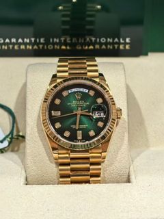 （分類：）位於 。 由 16_watch_b_q 提交（商品編號 1387817674，圖片 1）。簡介： 。