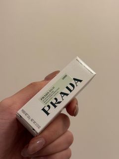 Prada Lip Balm 潤唇膏 U000 Universal64237769833602110