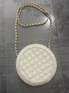 米色圓形袋64226037464193110