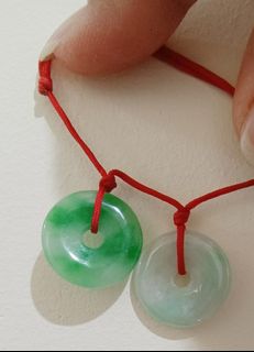 翡翠手繩 + 翡翠扣兩個64223507062017110