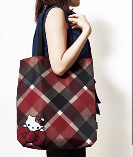日本雜誌袋 hello kitty x blue label crestbridge tote bag / lunch bag/ bottle bag64227740285825110