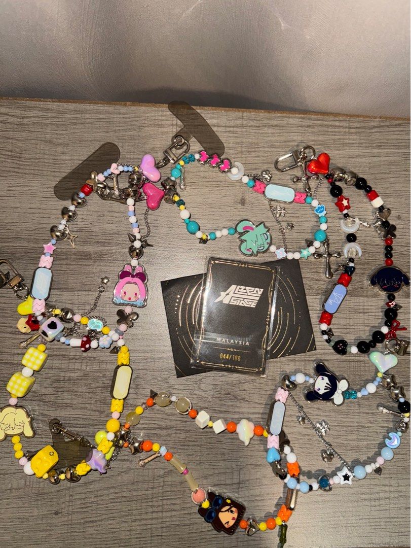 KL限定 ALIEN STAGE ヒョナ ルカ phone charm ALIEN STAGE - Glitter Phone Charm | Studio Velvet KT