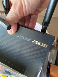 平售Asus AC1900 雙頻無線路由器RT-AC68U64218863618819110