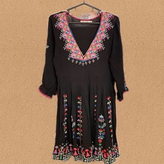 (Category: ) located in . Submitted by sabrew (Listing ID 1387921401, Image 1). Description: .
