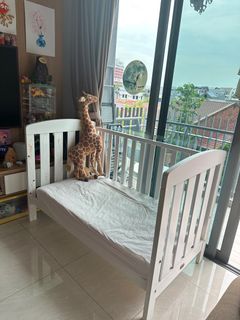(Category: ) located in . Submitted by cicigong (Listing ID 1387794026, Image 1). Description: .