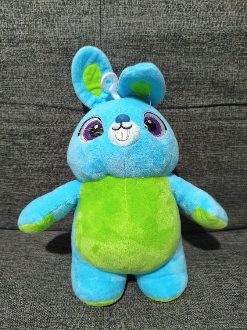 Bunny Toy Story (Category: Designer & Blind Box Toys) located in San Juan City. Submitted by deybed (Listing ID 1387879763, Image 1). Description: Brand new toy story 4 character bunny.