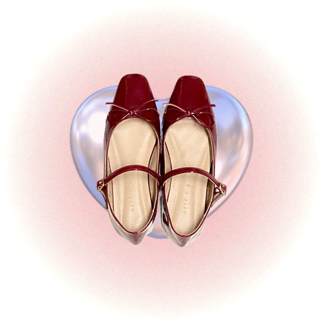 burgundy square toe coquette ballet flats (Category: Flats & Sandals) located in Talavera. Submitted by zaiabels (Listing ID 1387916719, Image 1). Description: aztrid cogui flats ♡ size 5 - 22cm (as stated on their website) ♡ used only twice ♡ best for narrow feet ♡ slight surface marks typical of glossy material, not noticeable when worn! ♡ rfs: got the wrong size.