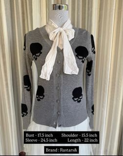 (Category: ) located in . Submitted by 3sisters_wardrobe (Listing ID 1387895475, Image 1). Description: .