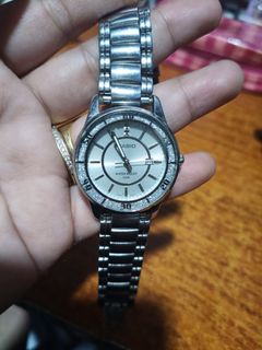 (Category: ) located in . Submitted by ynamariie (Listing ID 1387762717, Image 1). Description: .