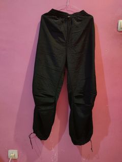 (Kategori: ) berada di . Dikirim oleh thriftscript (ID iklan 1387875141, Gambar 1). Deskripsi: .
