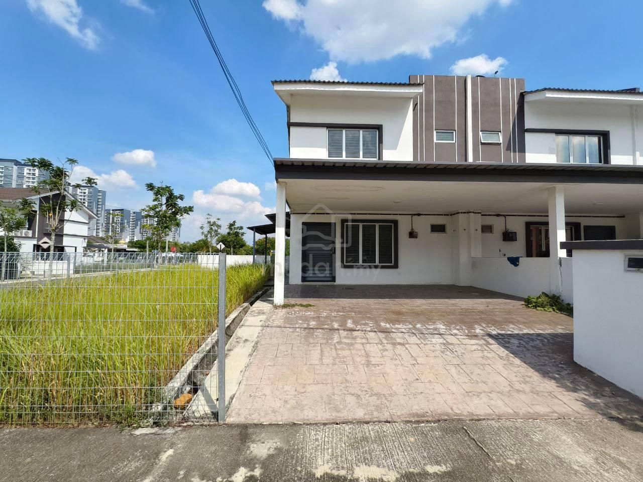 CORNER LOT Double Storey Terrace Taman Irama Perdana Puncak Alam ...