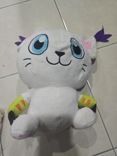(Category: ) located in . Submitted by ariffariff (Listing ID 1387894473, Image 1). Description: .