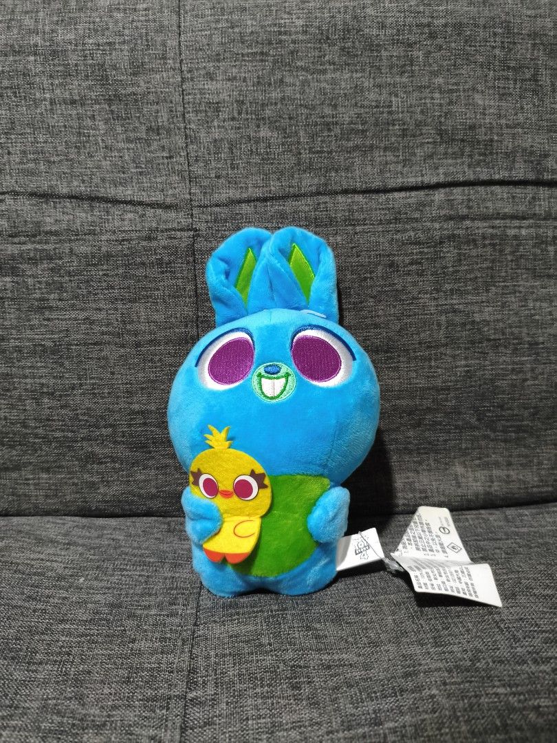 Ducky Stuffed Toy Story (Category: Plushies & Soft Toys) located in San Juan City. Submitted by deybed (Listing ID 1387883207, Image 1). Description: .