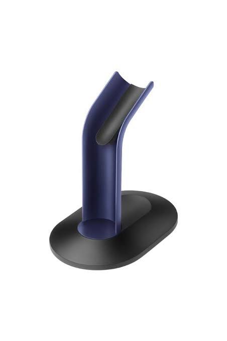 Dyson Airstrait (Category: Hair) located in Manila. Submitted by happyleiii (Listing ID 1387865558, Image 3). Description: Dyson Airstrait from Korea Open for negotiations DM for proof of purchase Shipping care of buyer .