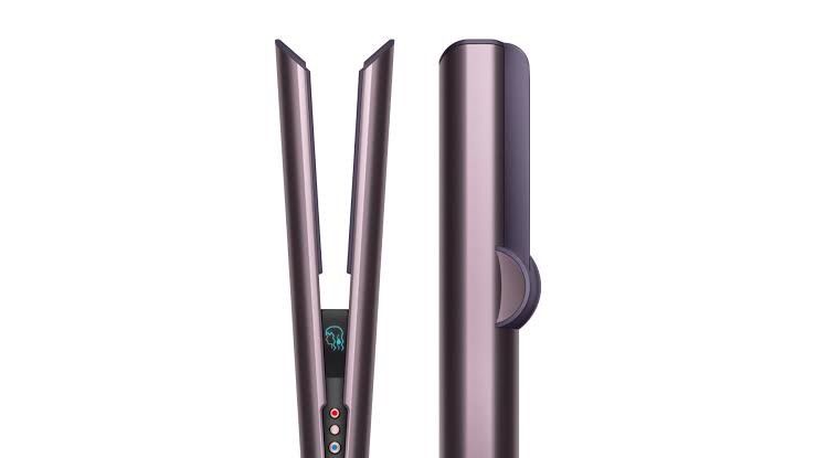Dyson Airstrait (Category: Hair) located in Manila. Submitted by happyleiii (Listing ID 1387865558, Image 1). Description: Dyson Airstrait from Korea Open for negotiations DM for proof of purchase Shipping care of buyer .