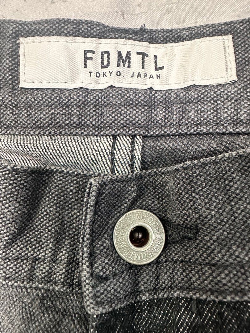 FDMTL | Cropped Tapered Patchwork Jeans (Category: Jeans) located in Lapu Lapu. Submitted by nervecloset (Listing ID 1387845270, Image 3). Description: FDMTL | Cropped Tapered Patchwork Jeans size 28 on tag Fits 30-31 Excellent condition 2250 + sf.