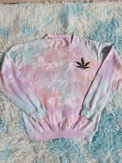(Category: ) located in . Submitted by bossthrifting (Listing ID 1387813341, Image 1). Description: .