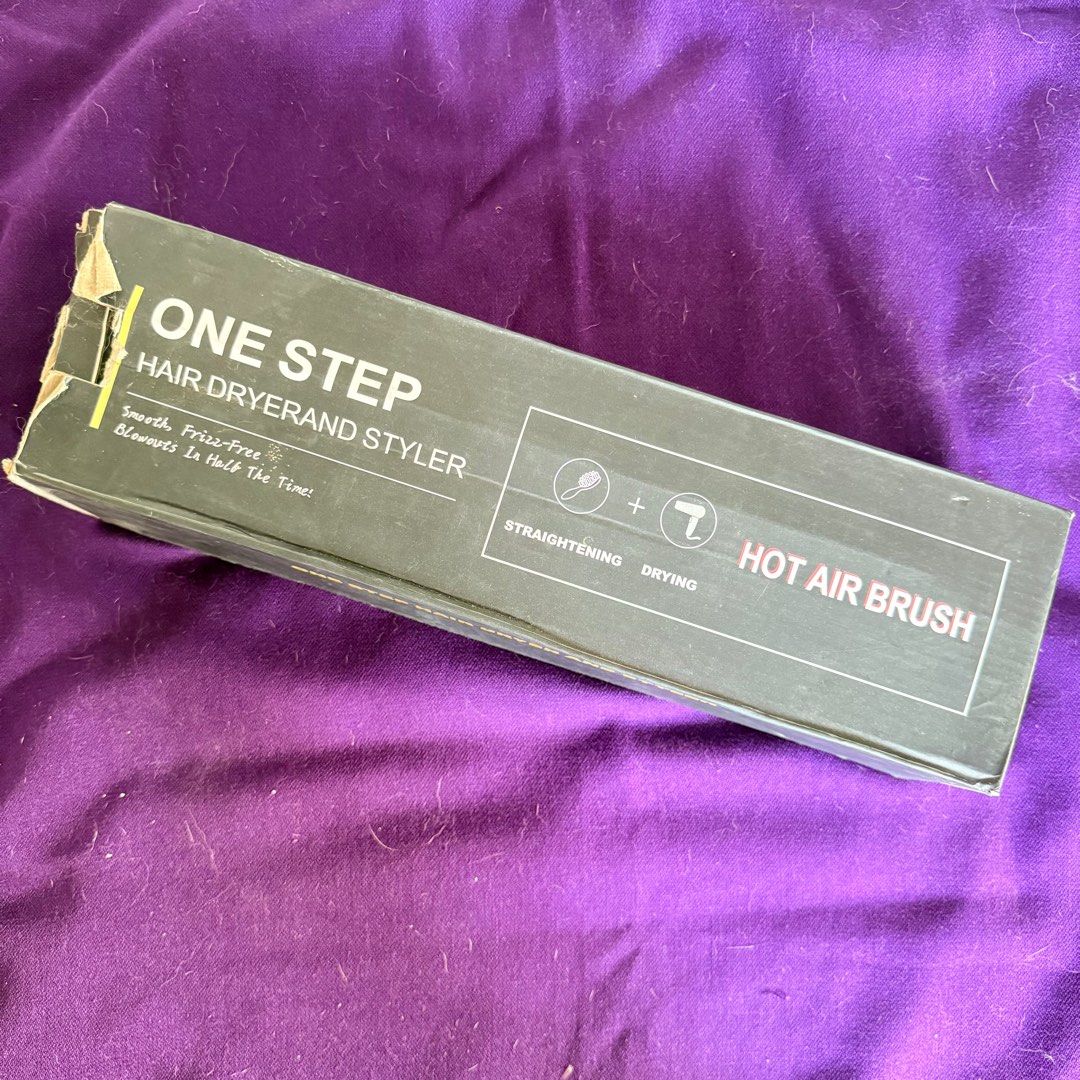 Hair 2in1 Blower Dryer Styler (Category: Hair) located in Malolos. Submitted by joifuljoi (Listing ID 1387853770, Image 3). Description: RFS: Declutter Planning to buy a smaller one.