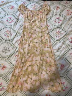 (Category: ) located in . Submitted by eve.r (Listing ID 1387838979, Image 1). Description: .