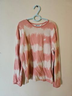 (Category: ) located in . Submitted by thrifty_sprees (Listing ID 1387817440, Image 1). Description: .