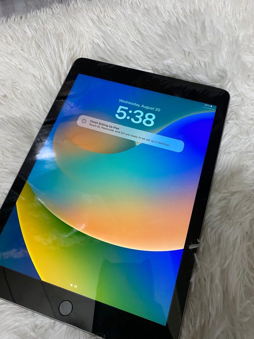 Ipad 5th gen 128Gb ios.16 (Category: iPad) located in Manila. Submitted by shannaiahz90369 (Listing ID 1387874782, Image 1). Description: .