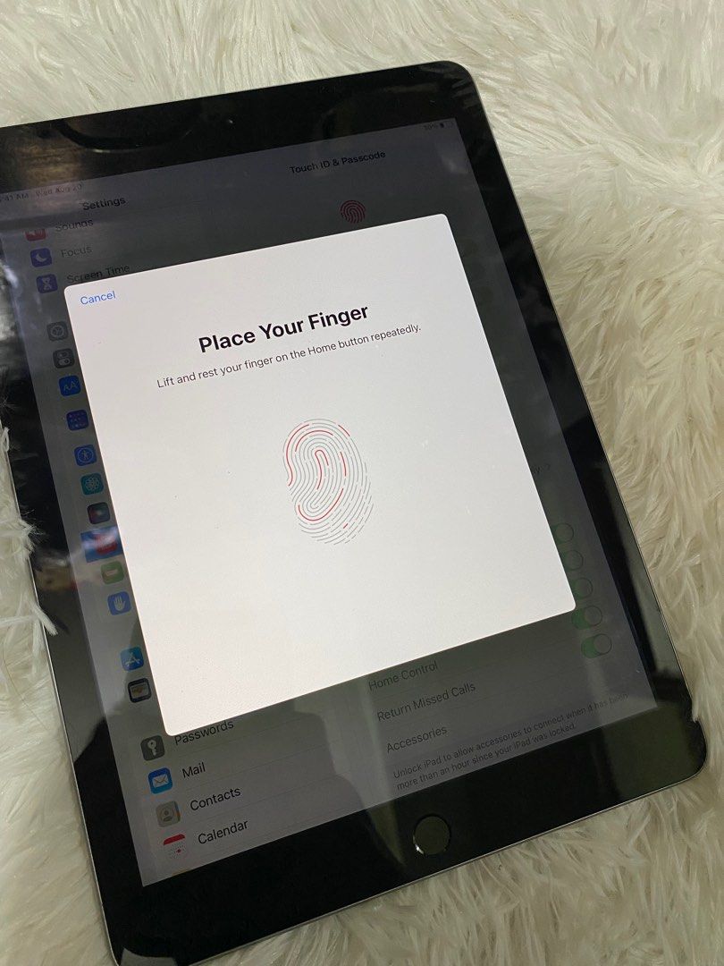 Ipad 5th gen 128Gb ios.16 (Category: iPad) located in Manila. Submitted by shannaiahz90369 (Listing ID 1387874782, Image 3). Description: .