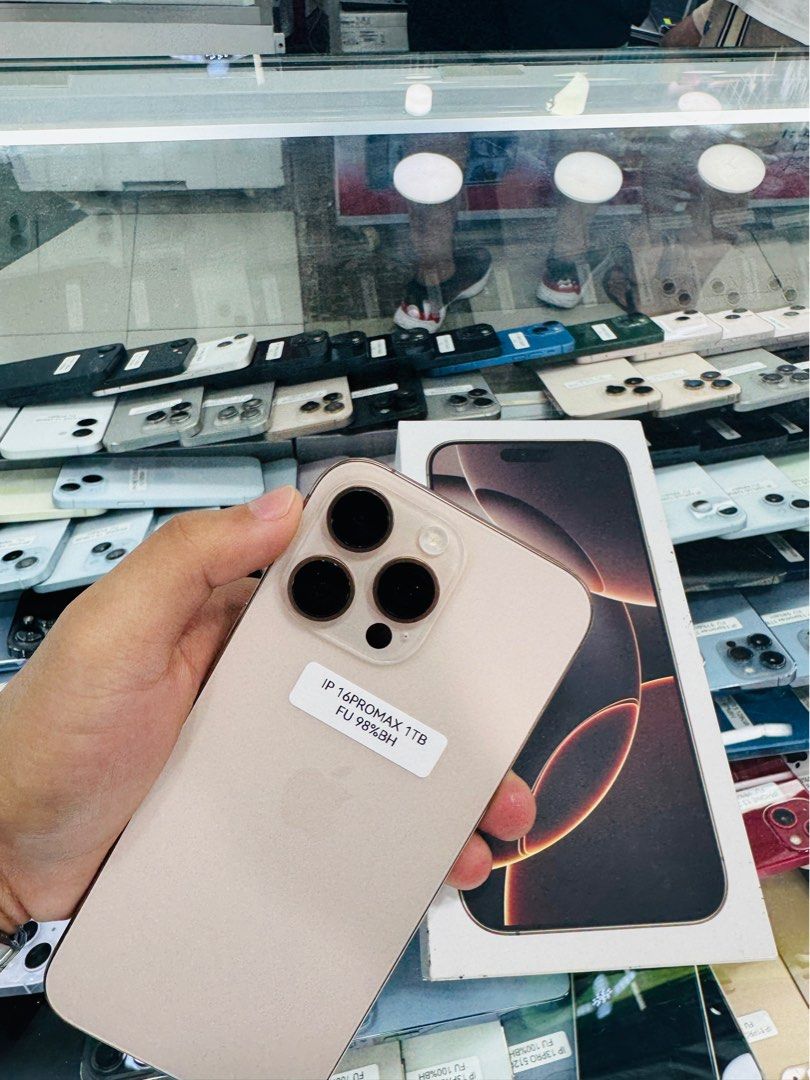 iPhone 16 Pro Max 1TB Openline 98% Battery Health NTC (Category: iPhone 16 Series) located in San Juan City. Submitted by Khalidmgdla08 (Listing ID 1387911082, Image 2). Description: FOR SALE | TRADE/SWAP Price: 70,000 On hand: iPhone 16 Pro Max✔️ 1TB ✔️ OPENLINE ✔️ 98% Batt health ✔️ NTC APPROVED ✔️ 100% Original ✔️ 99% Makinis ✔️ 99% Smooth ✔️ NOT REFURB ✔️ NO HIDDEN ISSUES ✔️ NEVER BEEN REPAIRED ✔️ TEST TO SAWA✔️ FREE 3-UTOOLS ✔️ ANY MODEL OF 