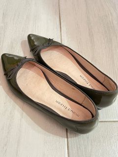 Maud Frizon Olive Green Flat Shoes, Bought at Sogo for $20064230510574851110