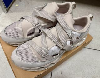 （分類：）位於 。 由 son121212 提交（商品編號 1387824673，圖片 1）。簡介： 。