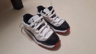 junior jordan 11