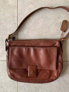 (Kategori: ) berada di . Dikirim oleh ayaaaam (ID iklan 1387755730, Gambar 1). Deskripsi: .